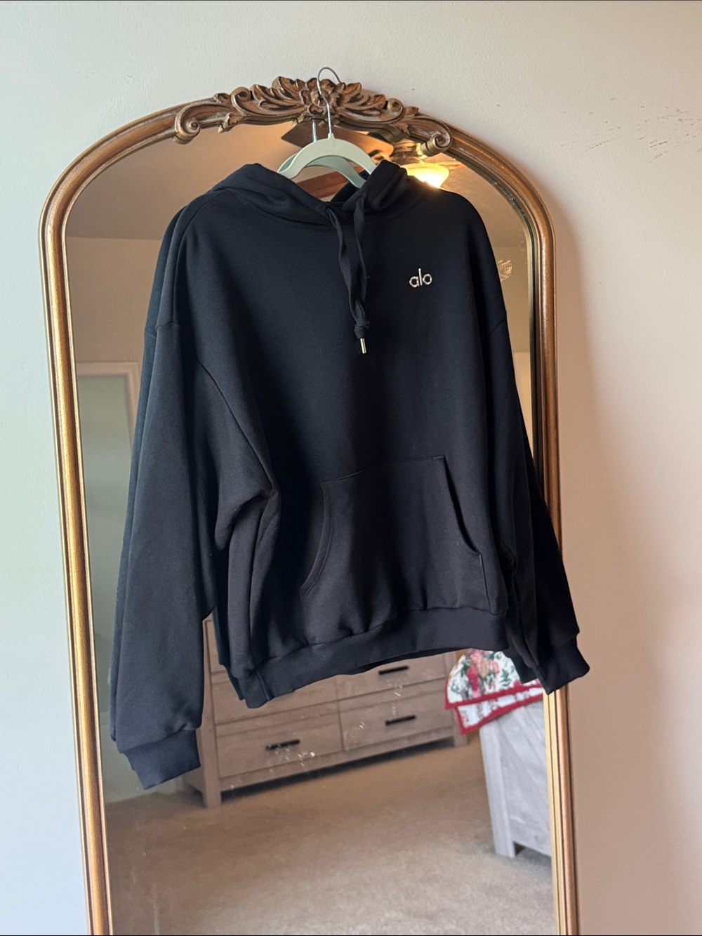 ALO Yoga Black Women’ Pullover Hoodie